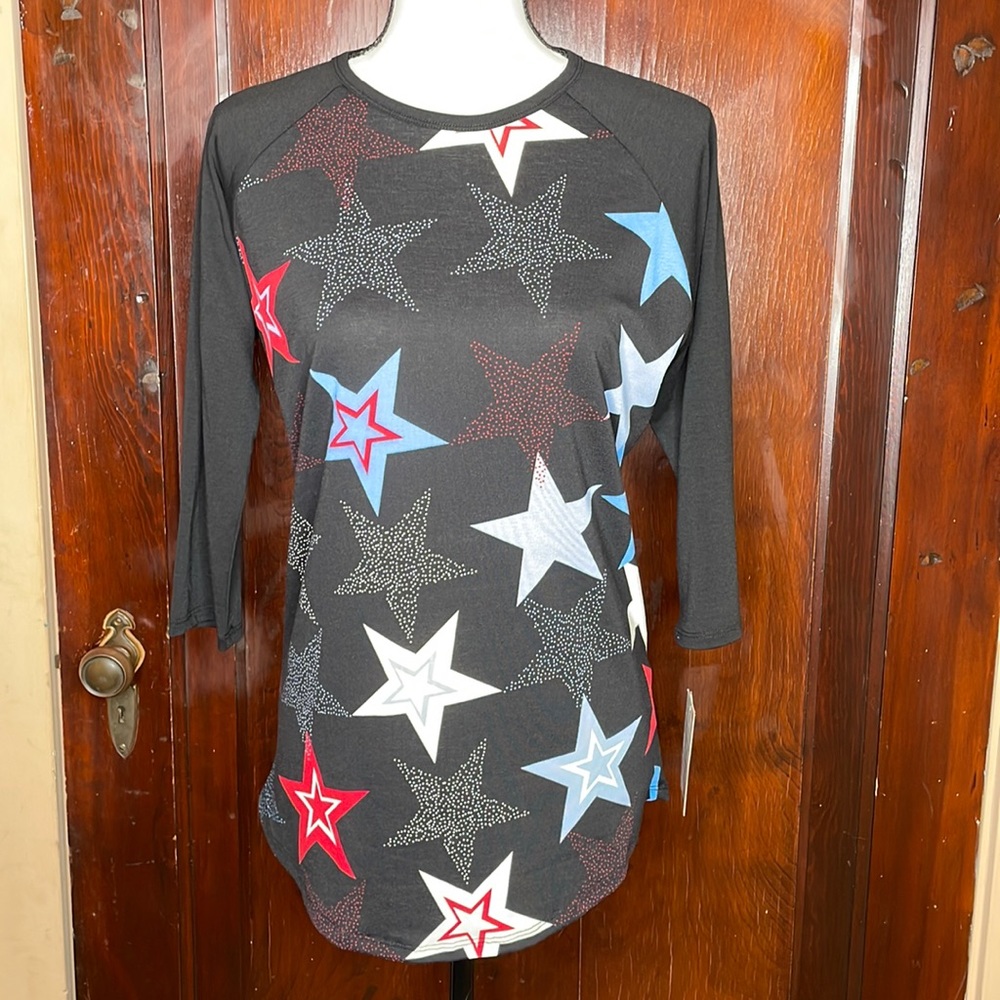 Clearance LuLaRoe Randy t-shirt Sm